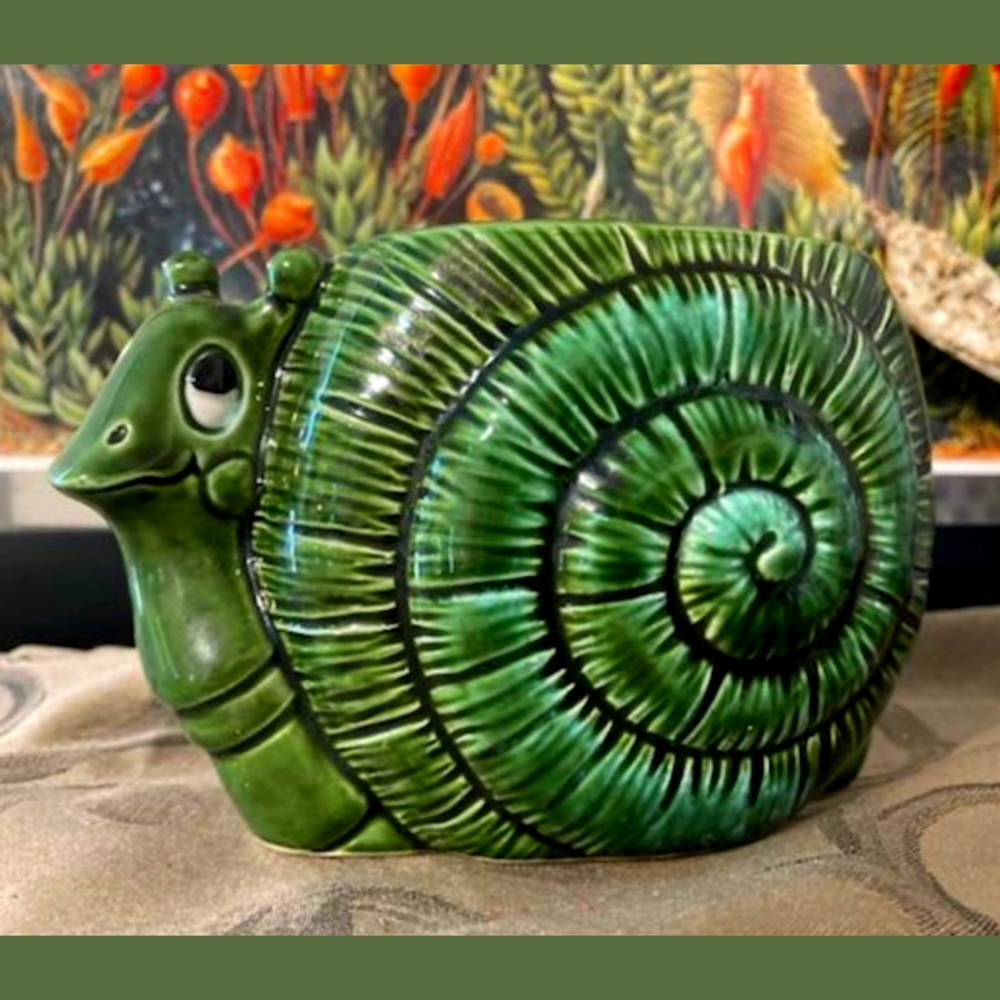 Vintage Japan Glazed Green Pottery Snail Planter INARCO 🐌🪴